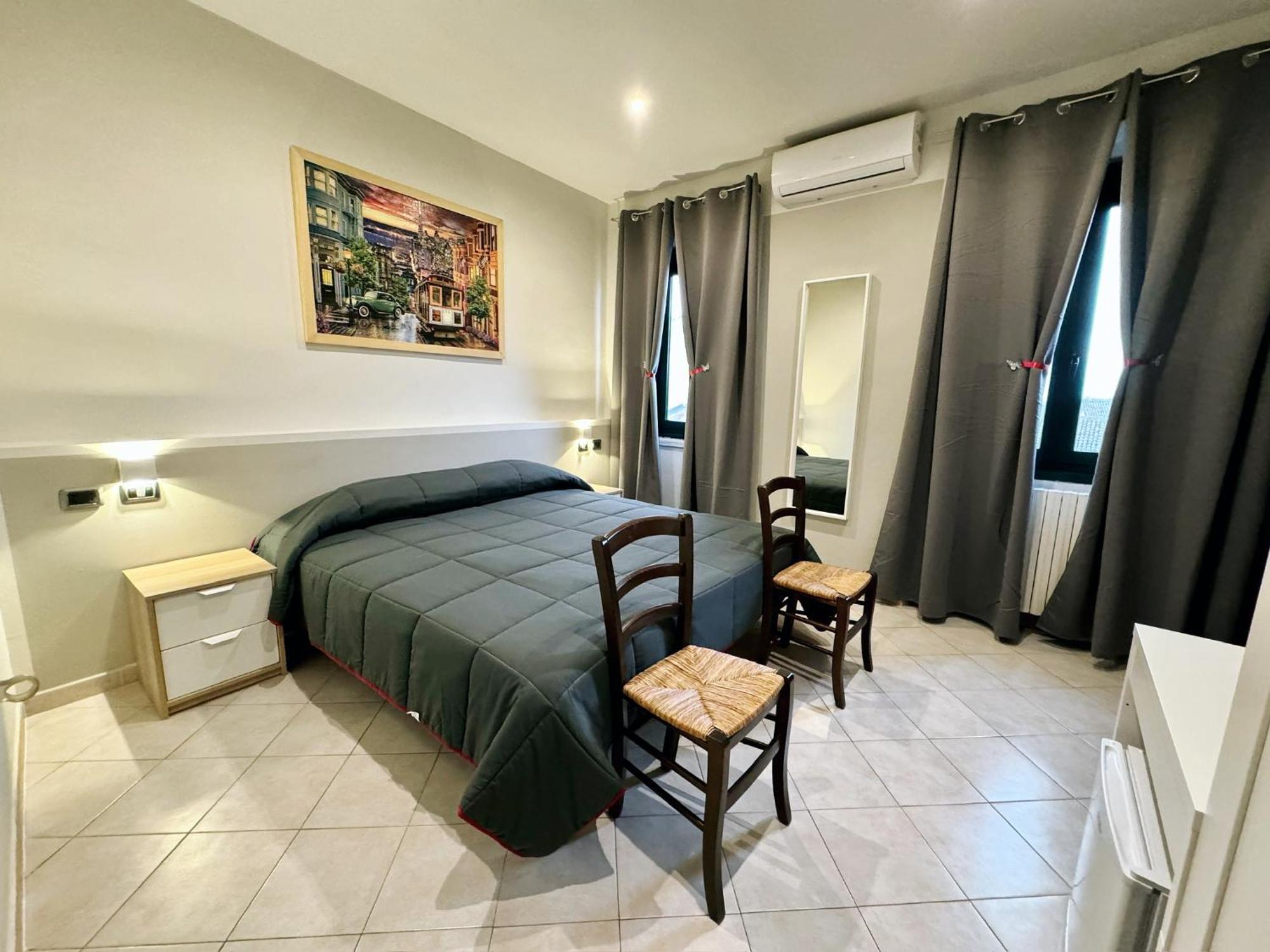 Hotel Duca Di Tromello Luaran gambar